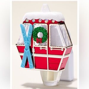 Bath & Body Works Ski Gondola Nightlight
Wallflowers Fragrance Plug